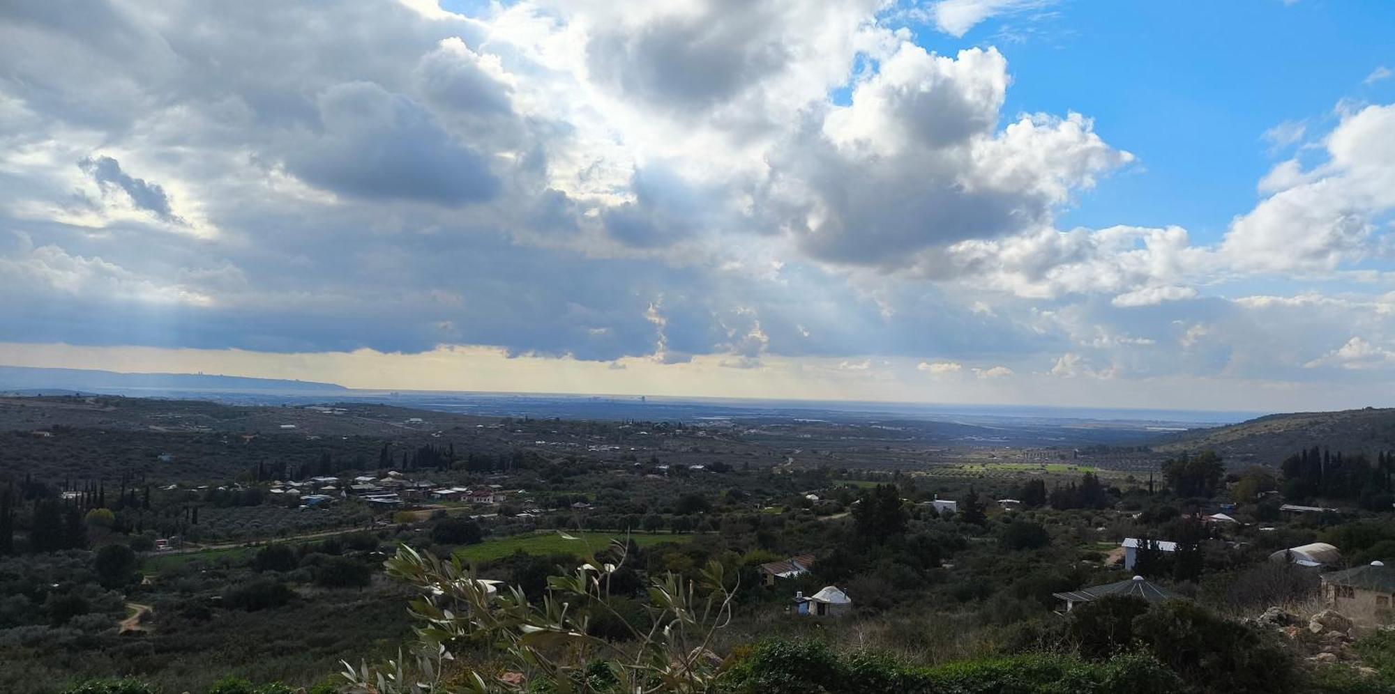 נוף אחר - Point Of View Villa Clil Luaran gambar